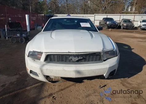 2011 Ford Mustang V6 z USA, uszkodzony, nr VIN 1ZVBP8AM9B5103876